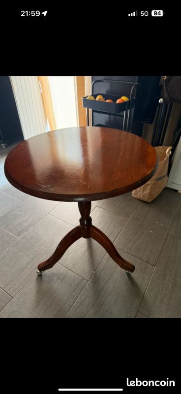 Table marron (image 5)