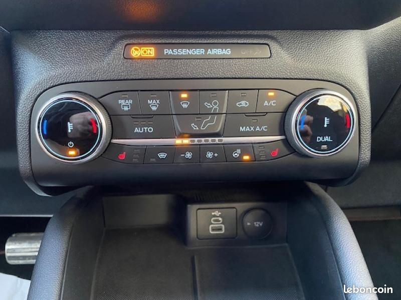 Ford Kuga 2.5 Duratec 190ch FHEV E85 ST-Line BVA (image 12)
