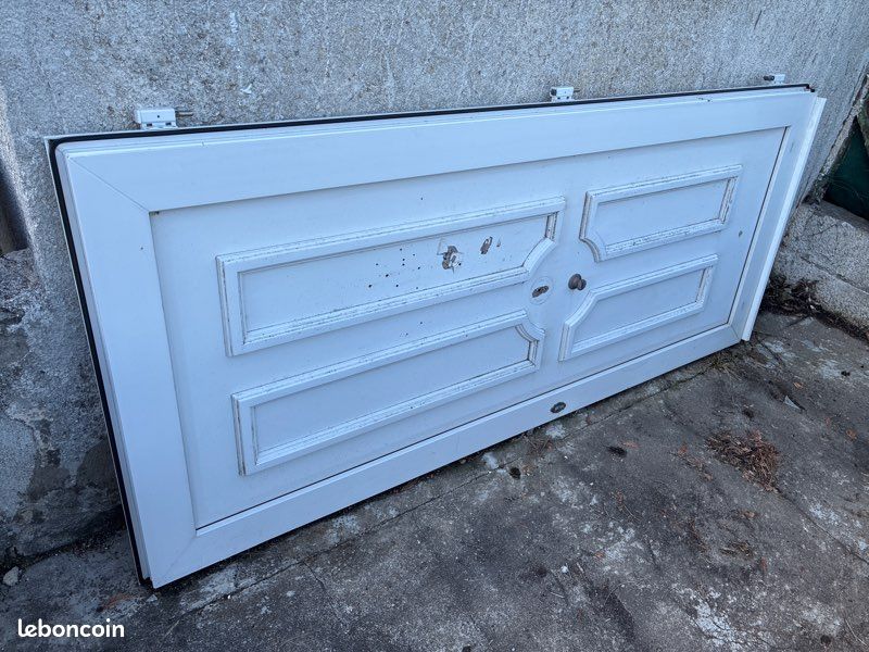 Donne porte d’entrée de maison (image 1)