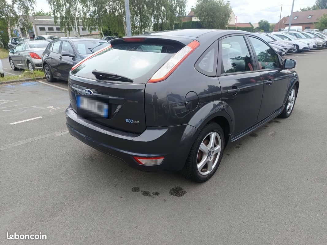FORD Focus /1.6 TDCI 90CH/Garantie/4x sans frais (image 3)