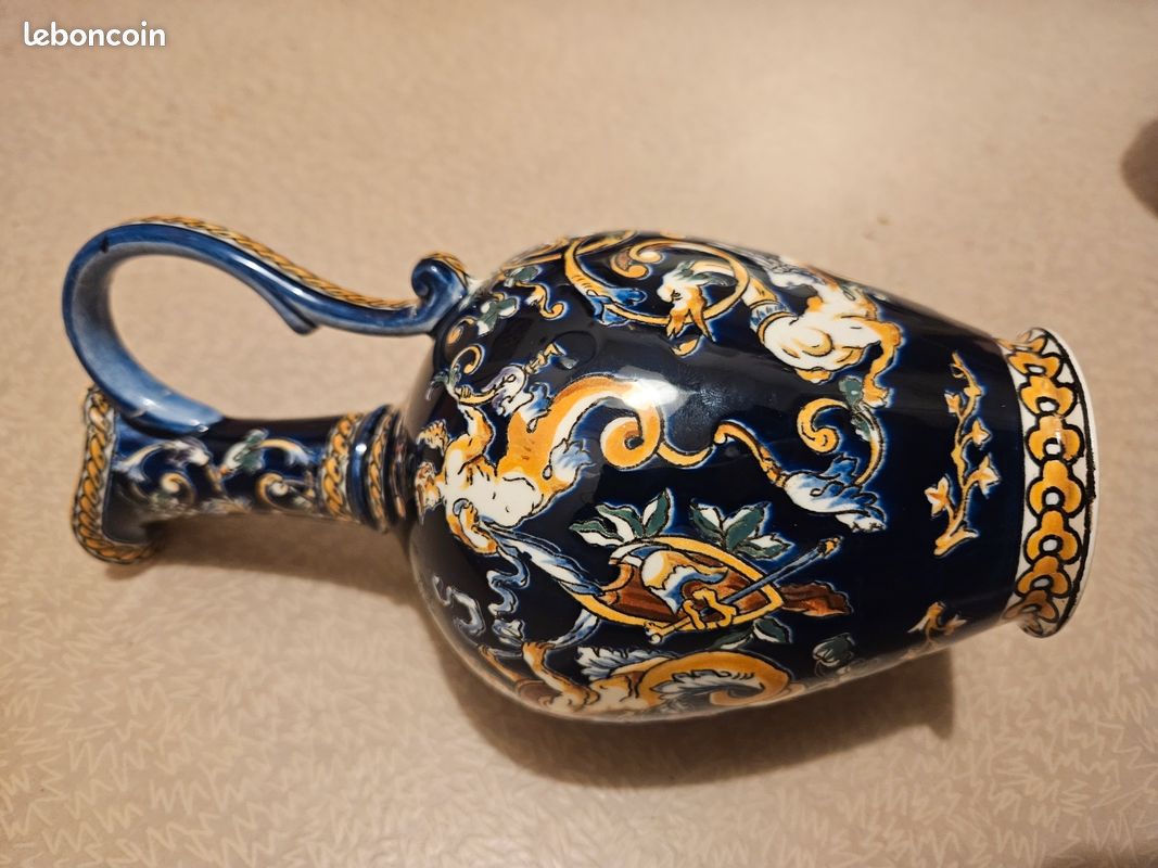 Aiguière gien renaissance hauteur 26 cm (image 2)