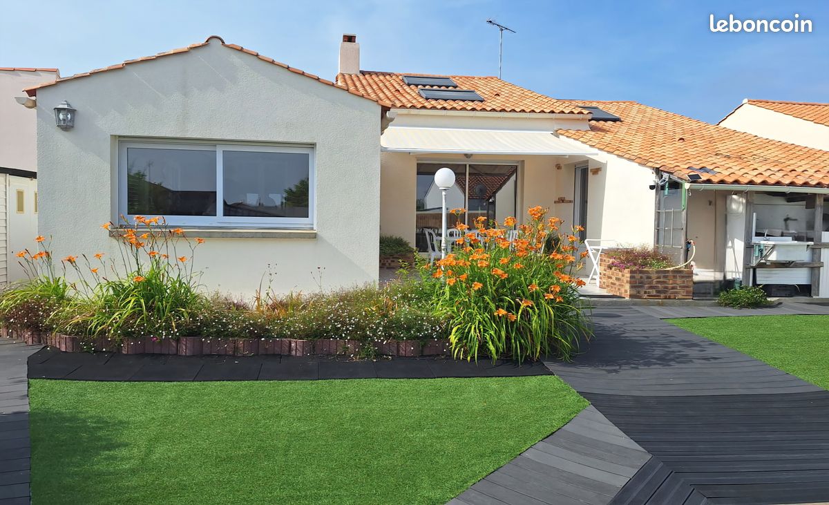 Maison 6 pièces 140 m² · à Le Fenouiller · 140 m² · 355 000 €