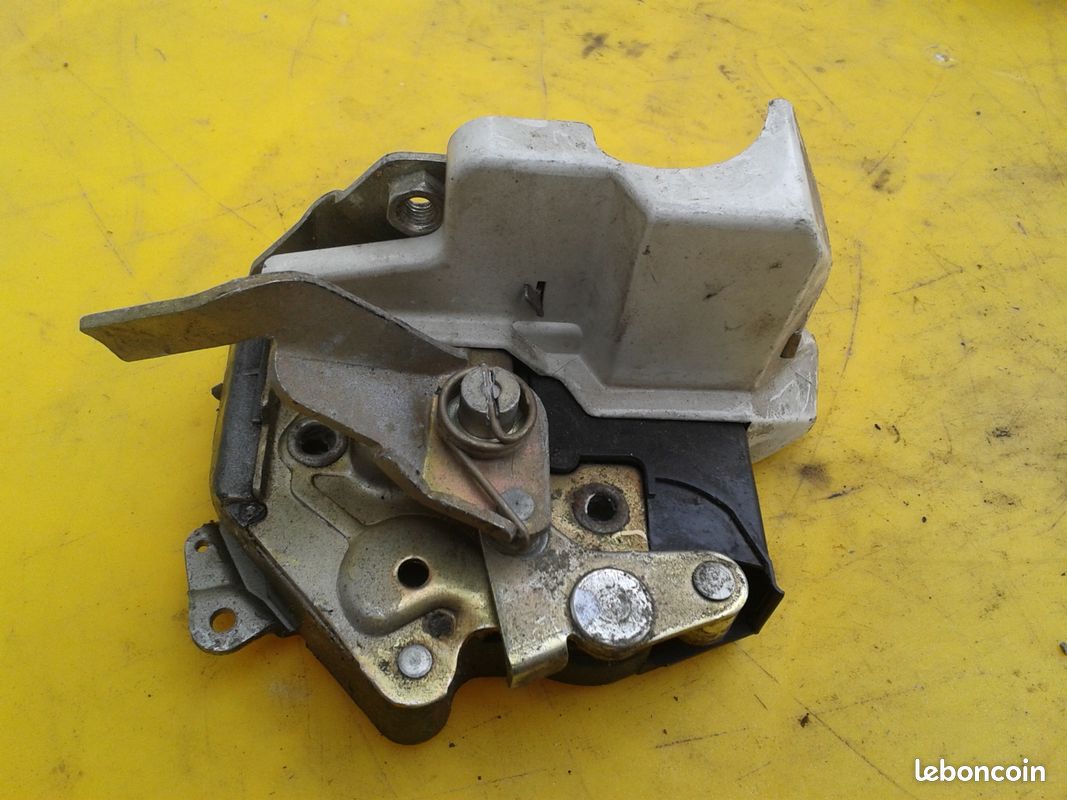 MERCEDES W 124 servofrein ,divers pièces (image 3)