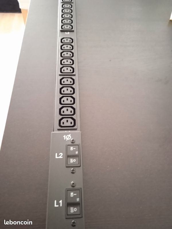 Power distribution units Hewlett-Packard HP719884-004 (image 1)