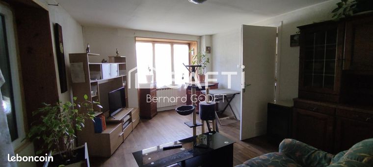 Immeuble 115 m² LE GRAND-MADIEU