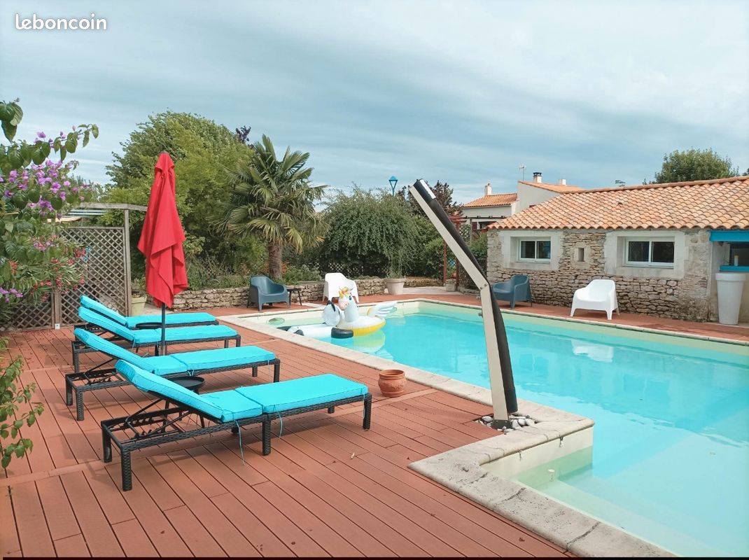 Maison 8 pièces 208 m² · à Marans · 208 m² · 429 900 €
