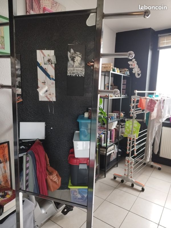 Vestiaire (image 1)