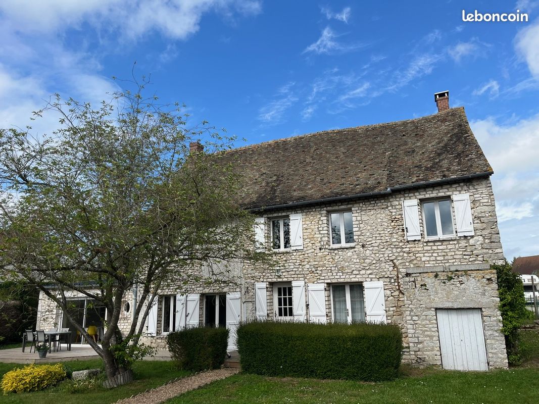 Maison 6 pièces 170 m² · à Villiers-en-Désoeuvre · 170 m² · 395 000 €