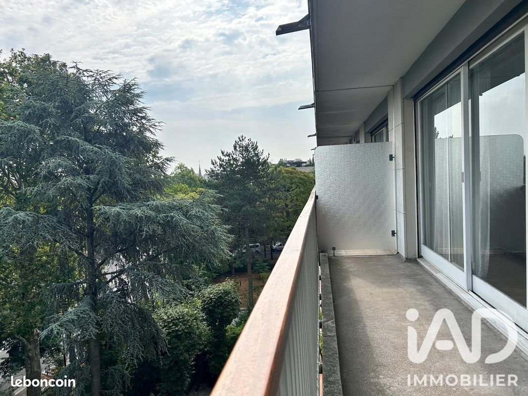 Appartement 1 pièce 46 m² · à Neuilly-sur-Seine · 46 m² · 1 600 €