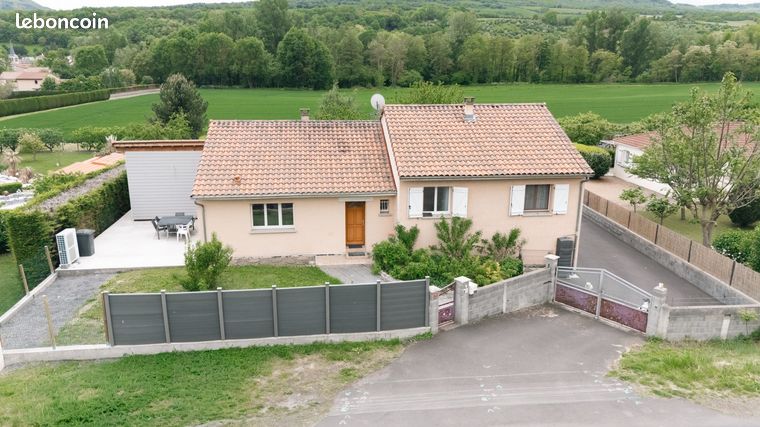 Propriété 6 pièces 141 m²