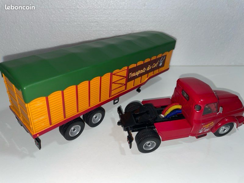 Camion Miniature Willeme LC 610 T - Échelle 1/43 - Marque Altaya - Neuf Sous Blister