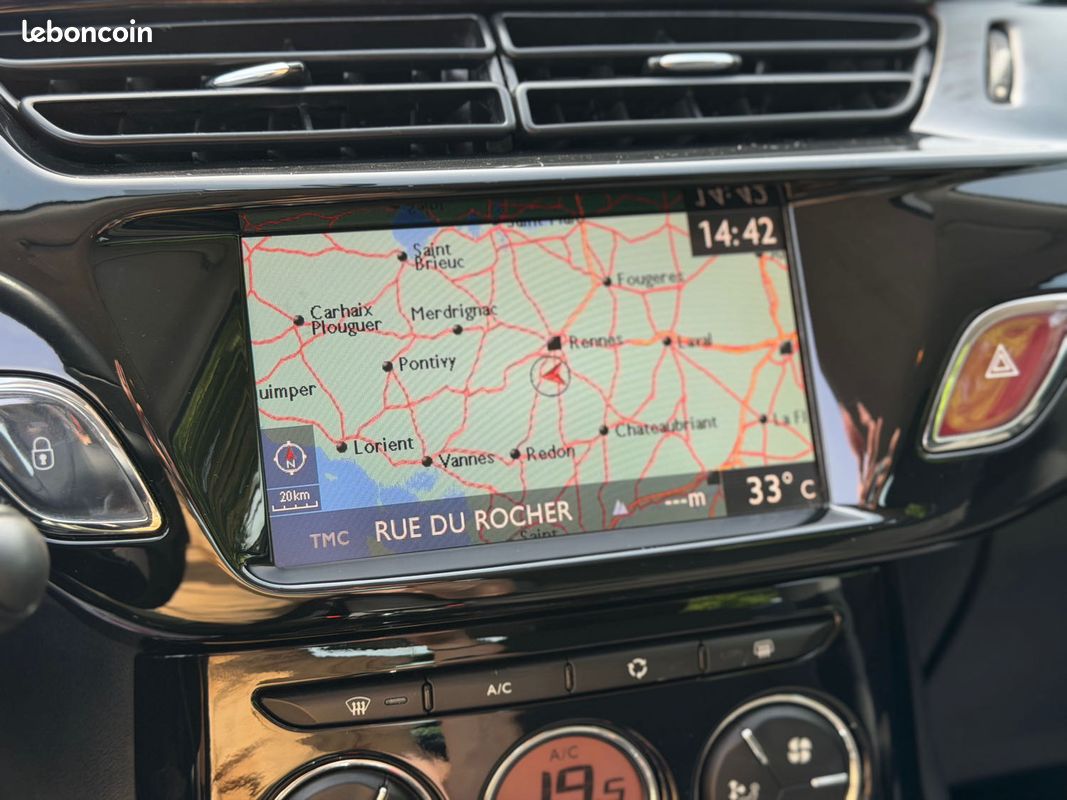 Citroën C3 II 1.6 HDi 92ch Airdream Rossignol - Clim - GPS - Révisée & Garantie 6 Mois (image 22)