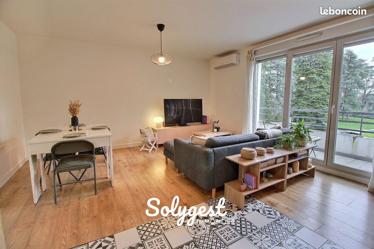 Appartement 3 pièces 61 m² · à Décines-Charpieu · 61 m² · 239 000 €