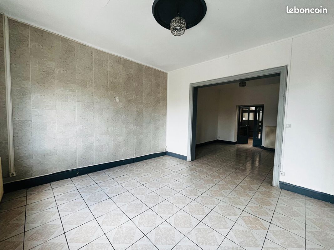 Maison 5 pièces 155 m² · à Anzin · 155 m² · 112 000 €