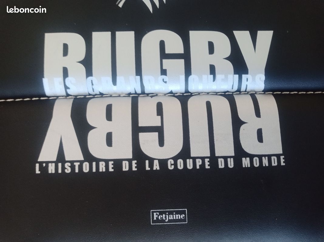 Pour collectionneur ouvrage capitonné traçant l'histoire des grands joueurs de rugby au monde illustré par des textes et des photos (image 6)