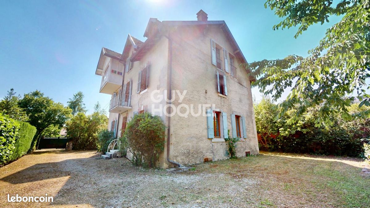 Maison 12 pièces 392 m² · à Annecy · 392 m² · 1 249 000 €