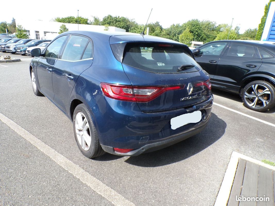 Renault MEGANE IV 1.5 BLUE DCI 115CH BUSINESS (image 4)