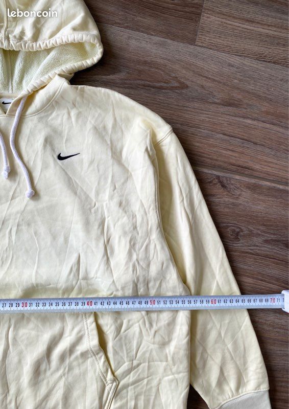 Pull Nike Jaune Pastel Sweat à Capuche Nike Pull Jaune Pastel Logo
