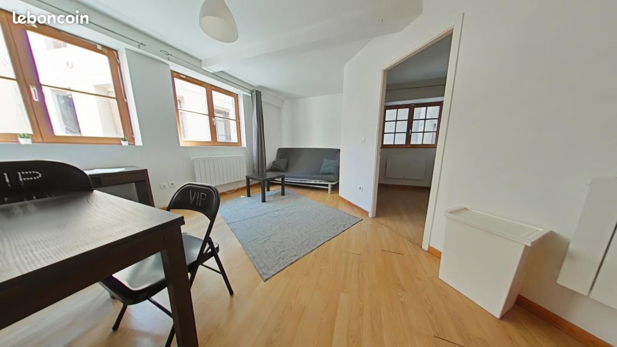 Appartement 2 pièces 33 m² · à Saint-Étienne · 33 m² · 424 €/mois