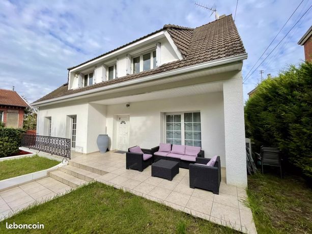 Pavillon 7 pièces 180 m²