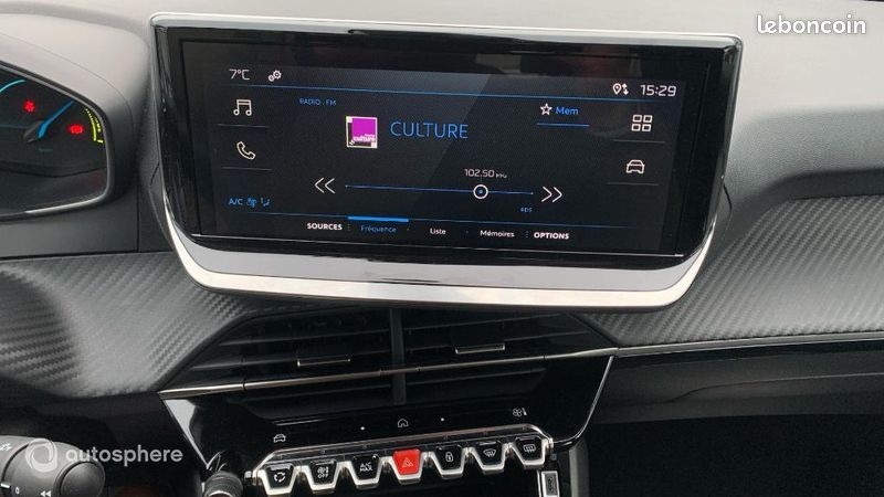 Peugeot 208 1.2 Hybrid 100ch Active e-DCS6 (image 19)
