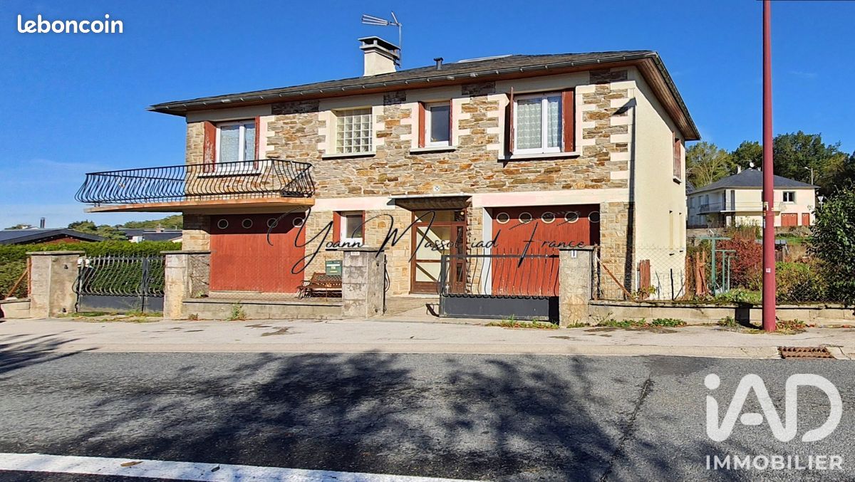 Maison 4 pièces 102 m² · à Villefranche-de-Panat · 102 m² · 142 000 €