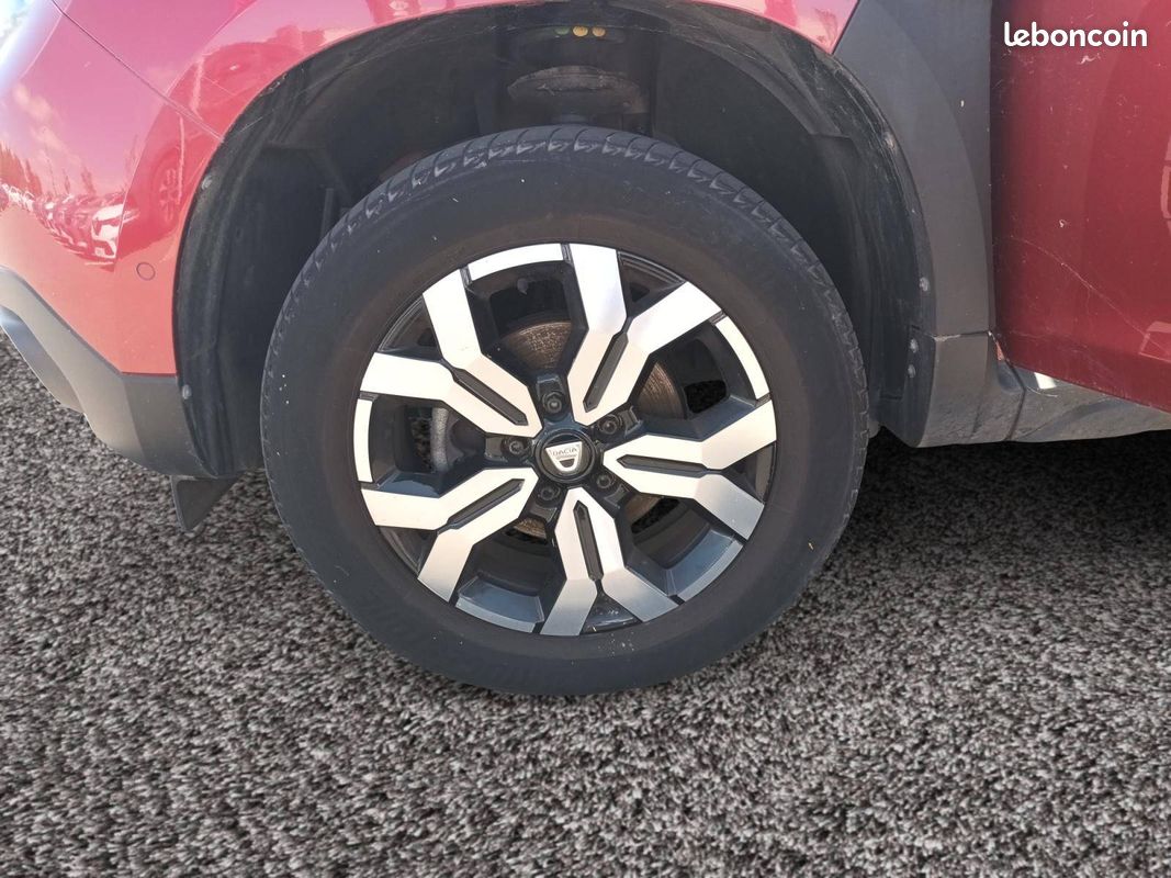 DACIA Duster TCe 130 FAP 4x2 Prestige (image 14)