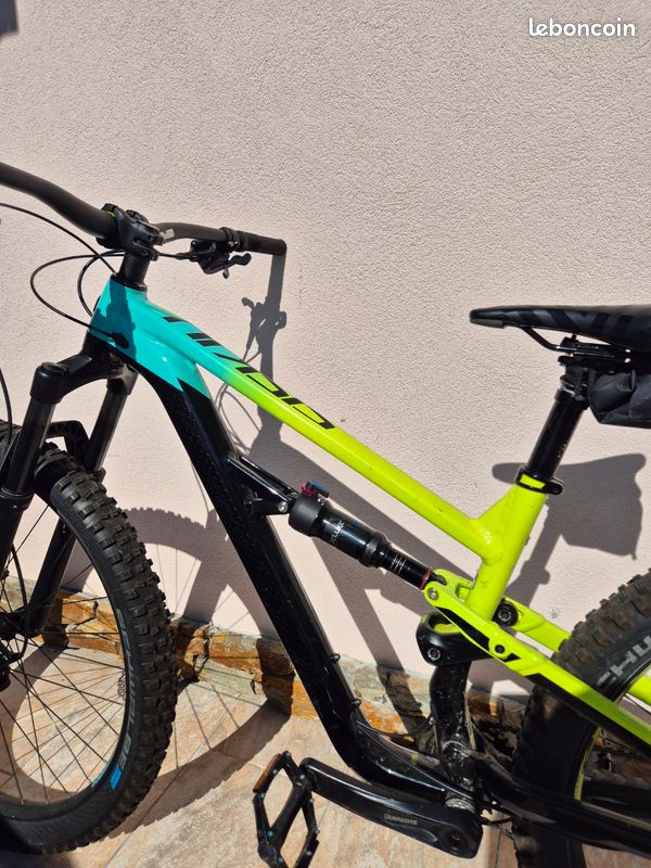 VTT Polygon Siskiu T7 Vélos