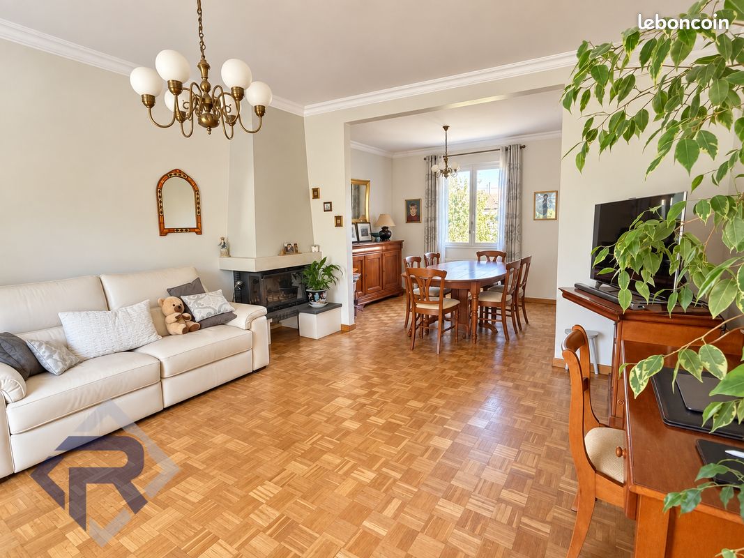 Maison 5 pièces 110 m² · à Montreuil · 110 m² · 775 000 €