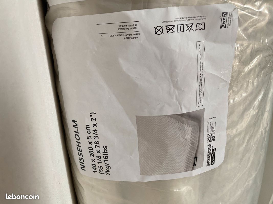 Sur matelas IKEA (image 6)