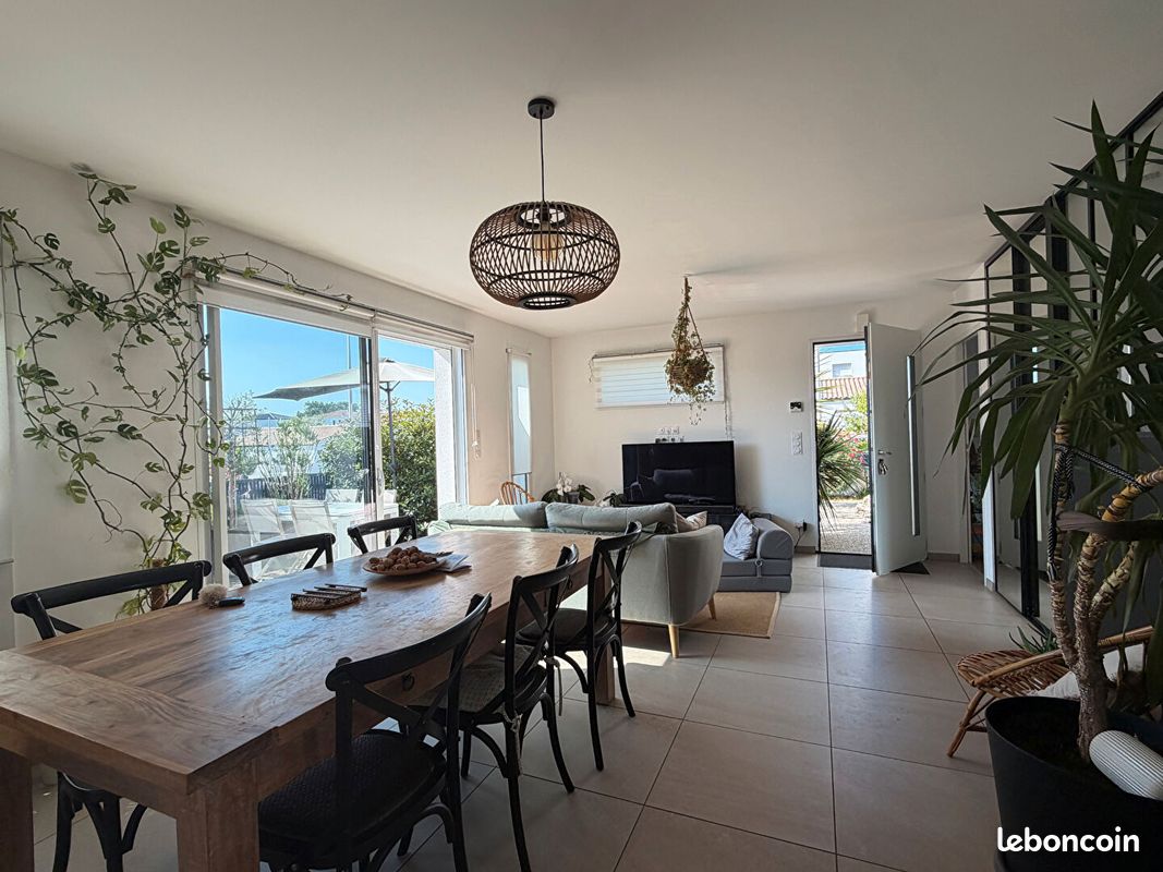 Maison 4 pièces 86 m² · à Vaux-sur-Mer · 86 m² · 397 000 €
