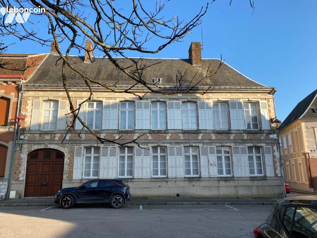 Maison 11 pièces 437 m² · à Doullens · 437 m² · 249 999 €