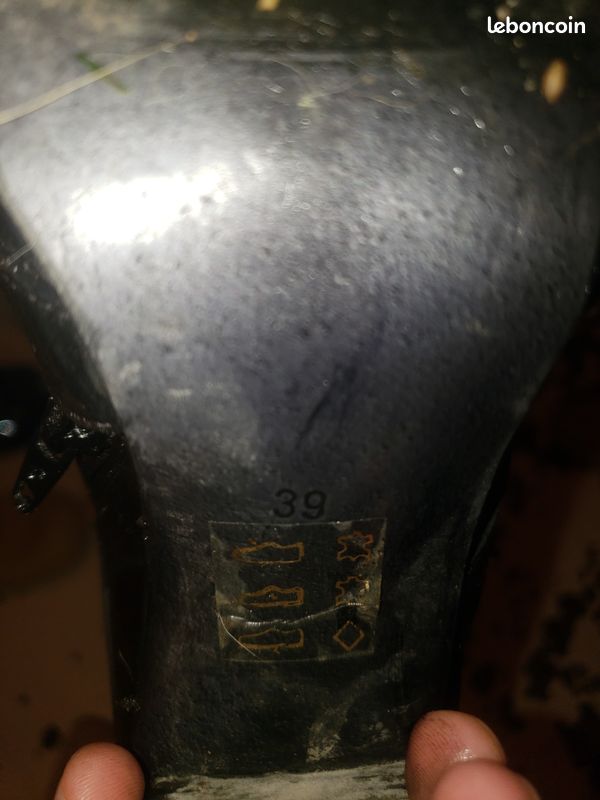 Bottes en cuir taille 39 (image 5)