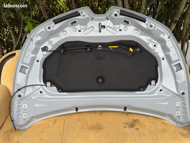 Capot clio 5 (image 2)