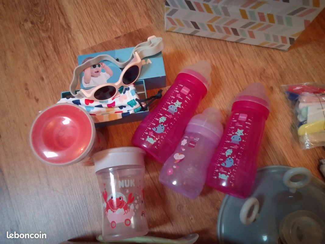 Lot accessoires bébé (image 2)