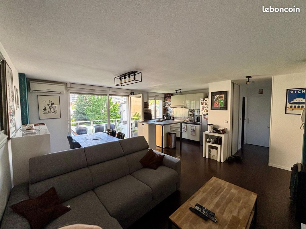 Appartement 2 pièces 49 m² · à Grenoble · 49 m² · 900 €/mois