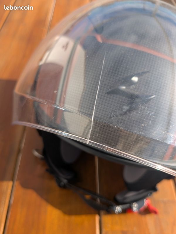 Lot de deux casques jet et gants très peu porté (image 4)