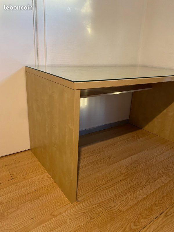 Bureau (image 4)