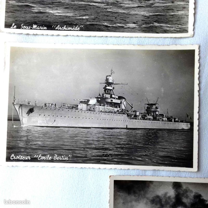 CPA AK - Sous-marin Coulant Un Navire - Illustration Marine Vintage