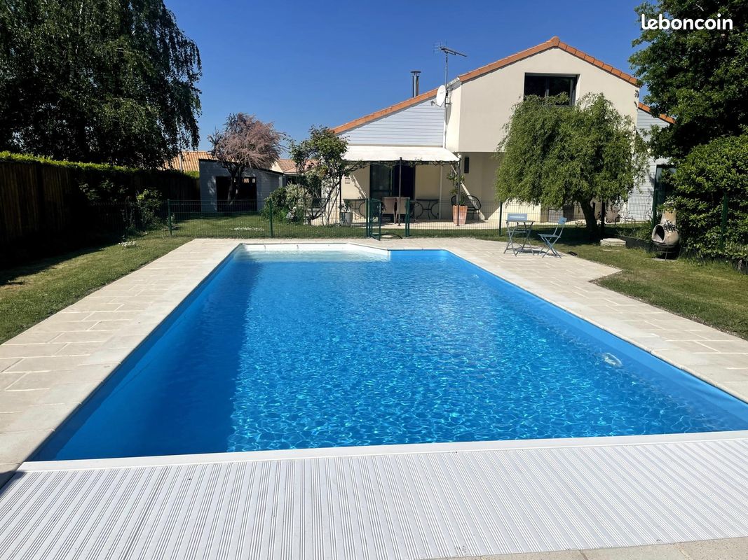 Maison 8 pièces 146 m² · à La Séguinière · 146 m² · 429 500 €