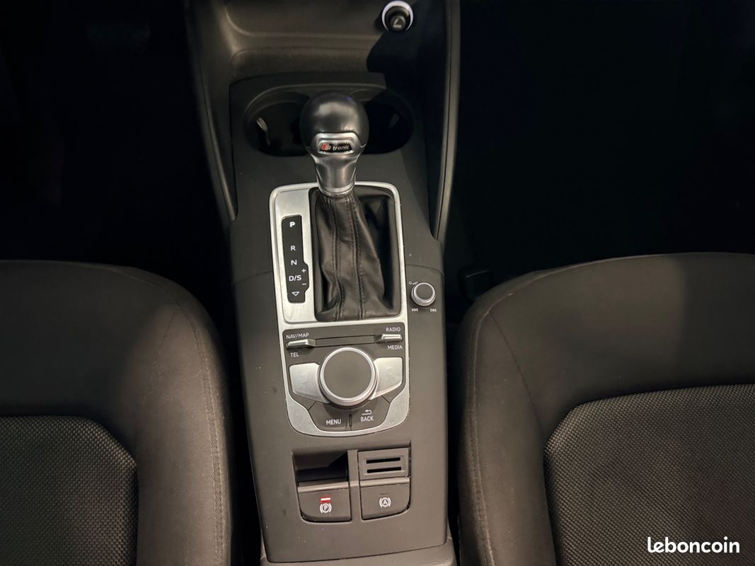 Audi a3 sportback 1.6 tdi 110 ambiente s-tronic bva (image 21)
