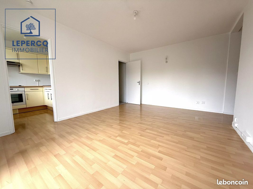Appartement 1 pièce 32 m² · à Crépy-en-Valois · 32 m² · 630 €/mois