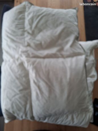 Couette duvet d'occasion - Linge de maison