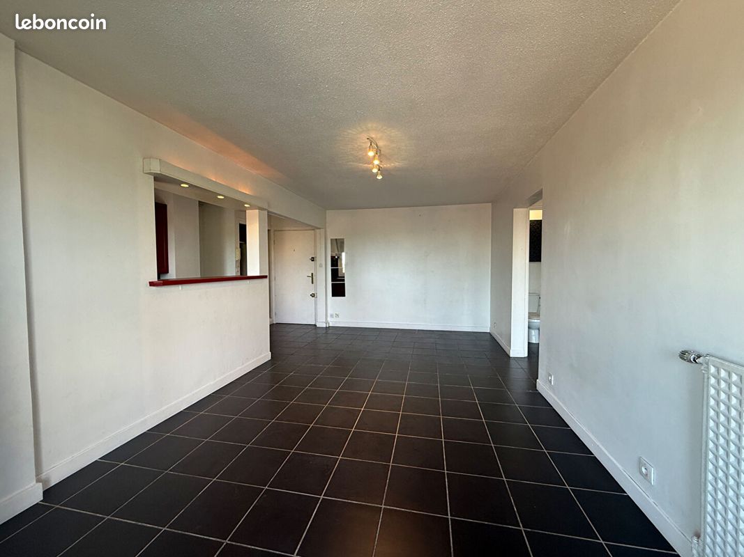 Appartement 2 pièces 44 m² · à Fréjus · 44 m² · 695 €/mois