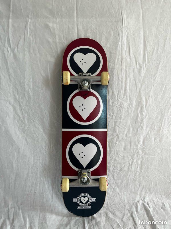Skate (image 4)