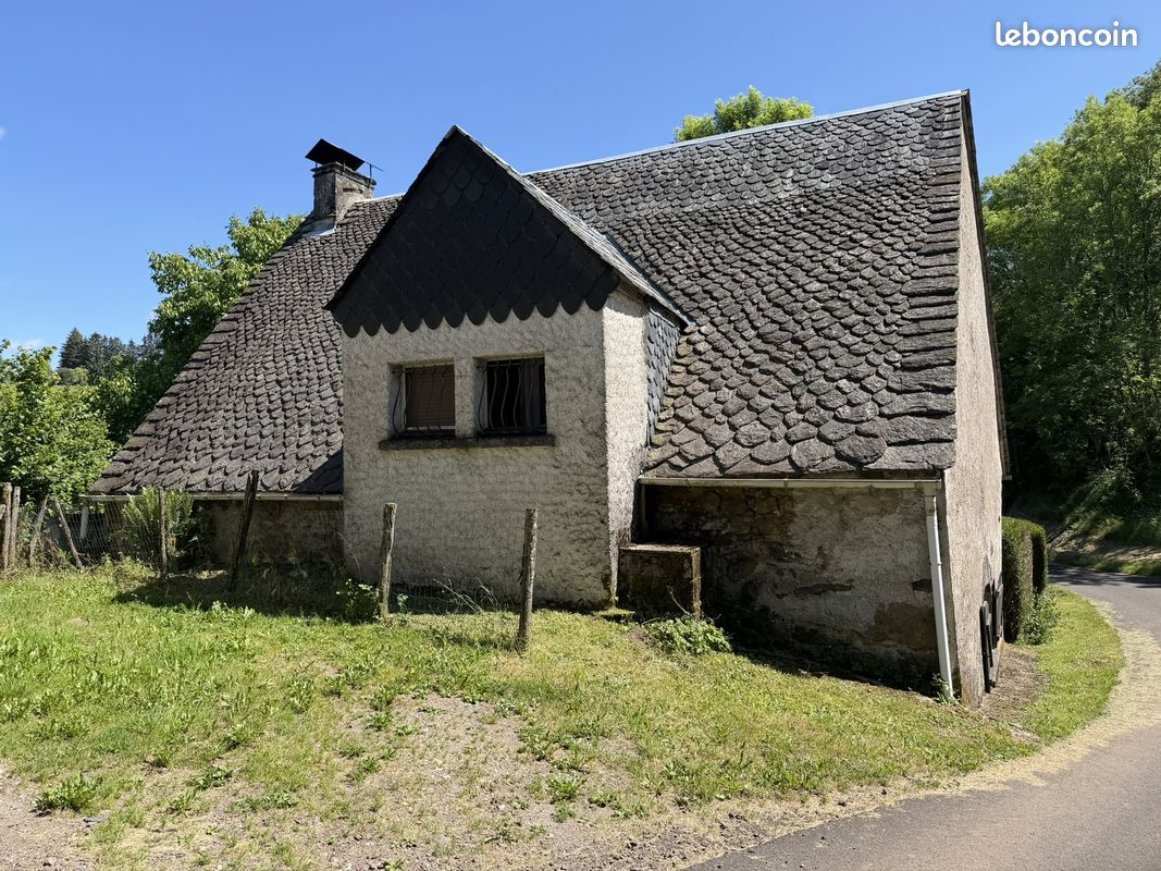 Maison 5 pièces 108 m² · à Tauves · 108 m² · 175 000 €