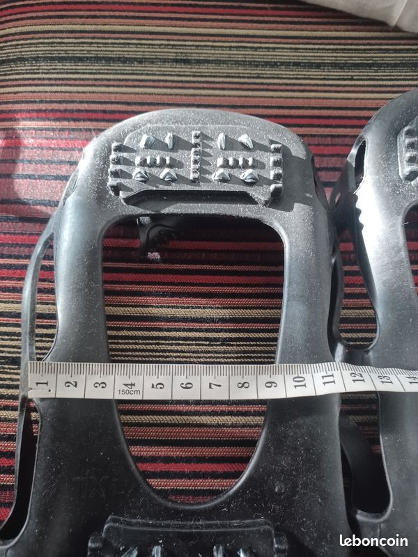Paire crampon antidérapants (image 9)