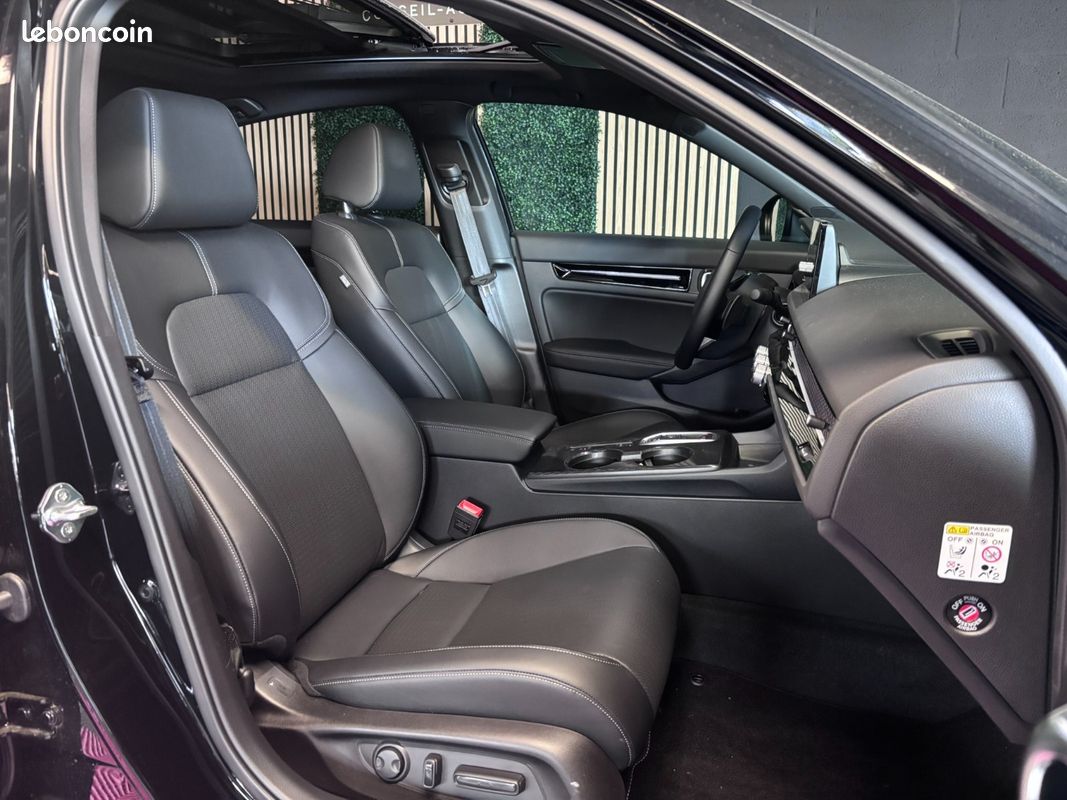 HONDA CIVIC E:HEV 2.0 i-MMD Advance - Toit Ouvrant / BOSE (image 10)