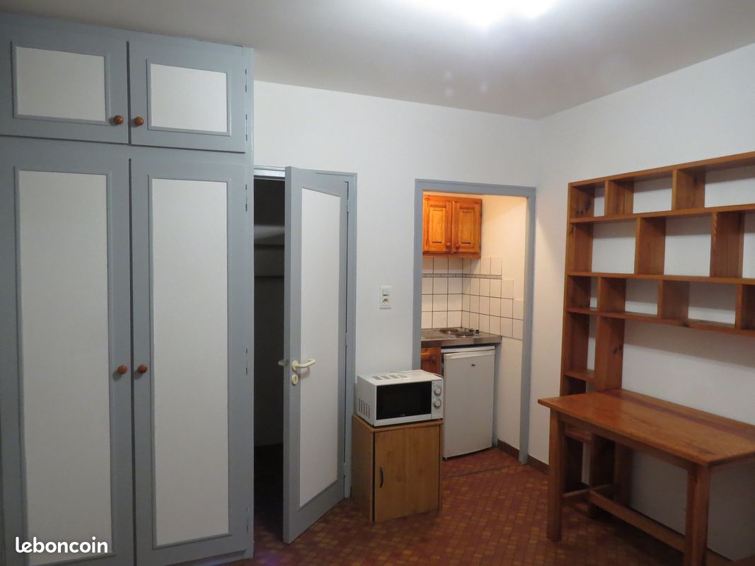 Appartement 1 pièce 18 m² · à Belfort · 18 m² · 340 €