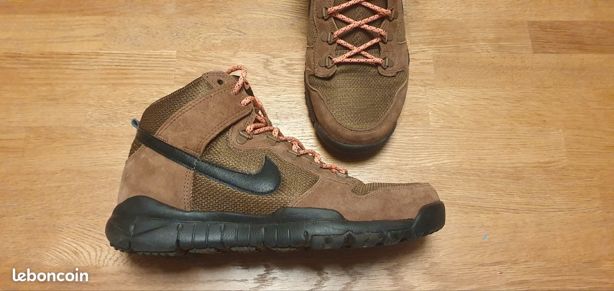 Nike SB dunk high boot 
